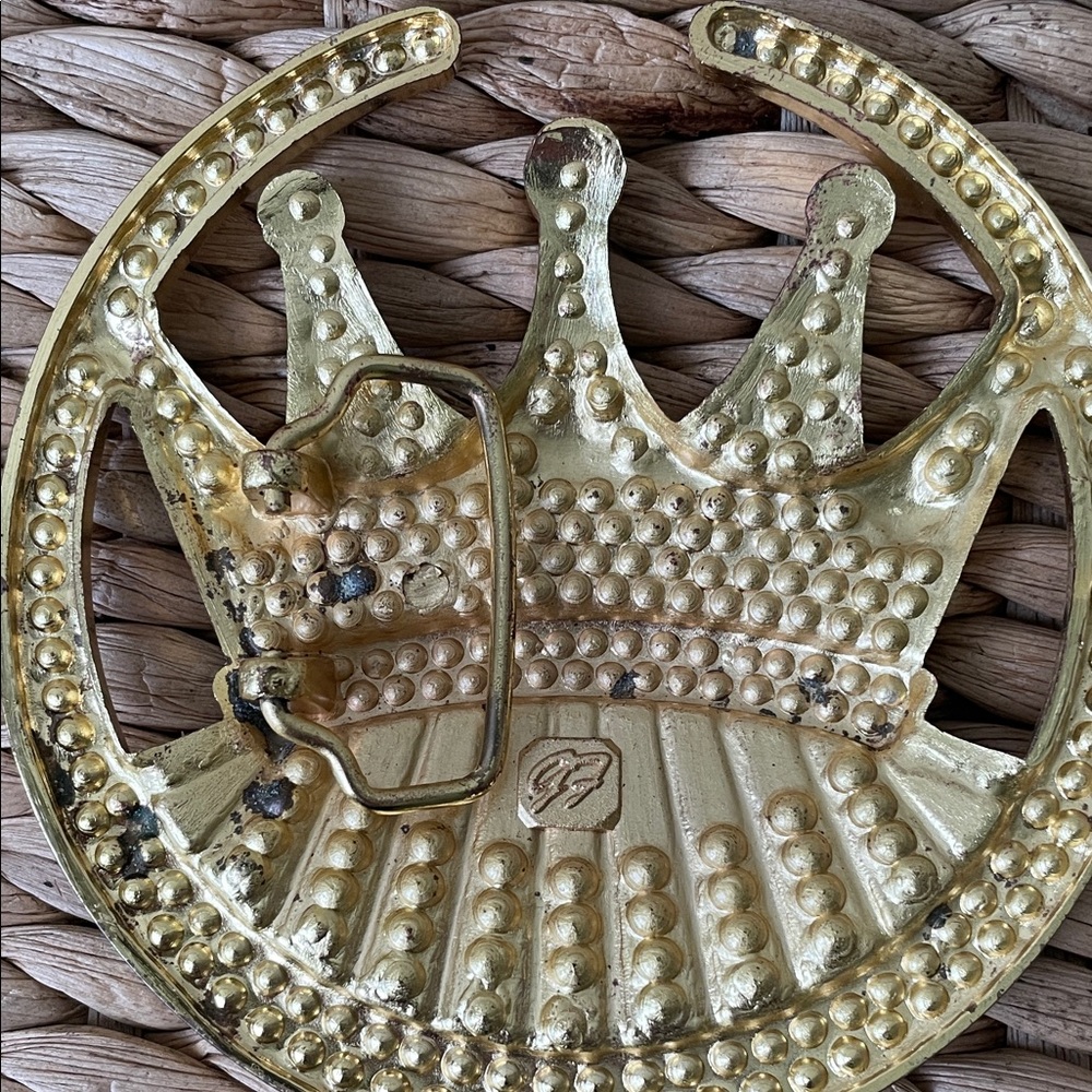 GF brand Vintage Gold & Silver Crown Belt Buckle - Picture 5 of 6
